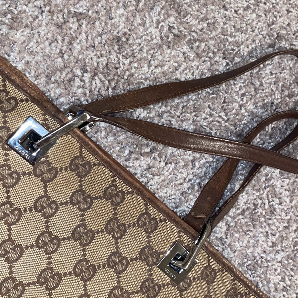 💗 Authentic GUCCI purse - Picture 4 of 9